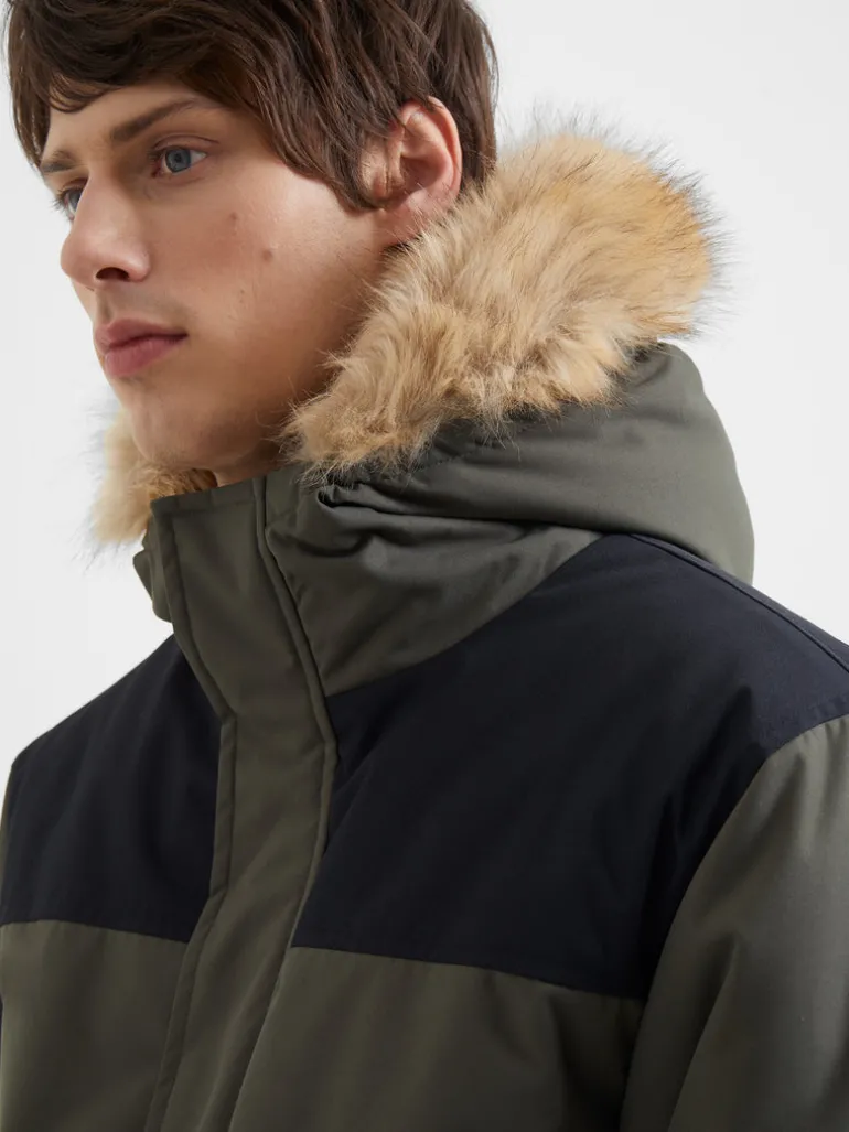 Contrast Faux Fur Trim Parka Coat<FRENCH CONNECTION Hot